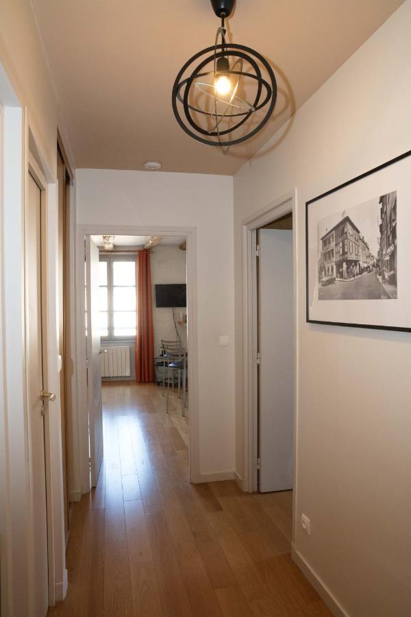 Appartement A-Mi-Chemin - Centre-Ville De Tournus Exterior foto